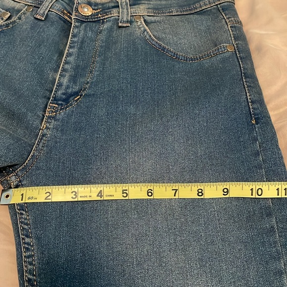 JOHN RICHMOND SLIM STRAIGHT DENIM labeled size 36x31 (waist measurement is 16”) - Picture 10 of 12